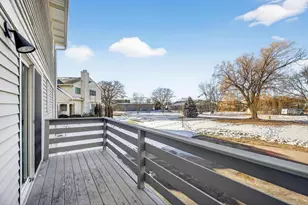 7322 Mockingbird Ln, Middleton, WI 53562 - Photo 12