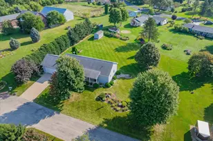 3784 Token Rd, DeForest, WI 53532 - Photo 10