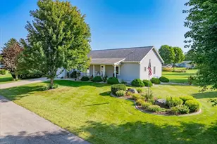 3784 Token Rd, DeForest, WI 53532 - Photo 4