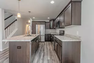 1806 Red Fern Ln, Madison, WI 53718 - Photo 14