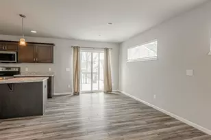 1806 Red Fern Ln, Madison, WI 53718 - Photo 10