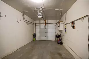 885 Hemlock Dr, Verona, WI 53593 - Photo 36