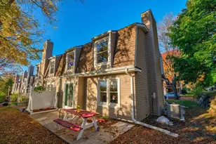 885 Hemlock Dr, Verona, WI 53593 - Photo 6