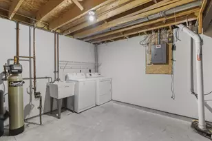 6121 Roseberg Rd, Madison, WI 53719 - Photo 32