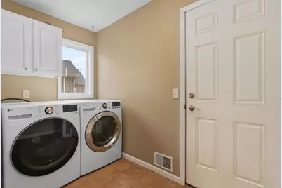 4109 Ambleside Drive, Madison, WI 53719 - Photo 10