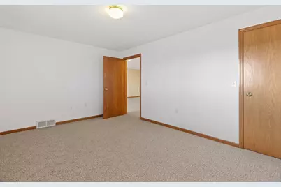 3024 Edmonton Drive, Sun Prairie, WI 53590 - Photo 32