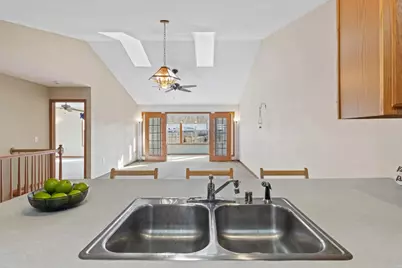 3024 Edmonton Drive, Sun Prairie, WI 53590 - Photo 8