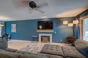 8318 Inverness Dr, Madison, WI 53717 - Photo 8