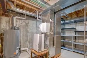 8318 Inverness Dr, Madison, WI 53717 - Photo 38