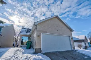 8318 Inverness Dr, Madison, WI 53717 - Photo 42