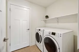 9395 Old Sauk Rd, Middleton, WI 53562 - Photo 38