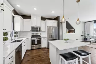 9395 Old Sauk Rd, Middleton, WI 53562 - Photo 10