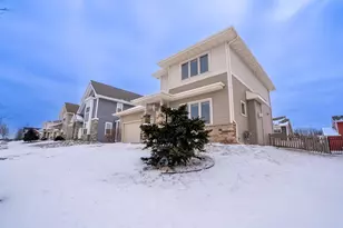 9913 Autumn Breeze Rd, Madison, WI 53562 - Photo 10