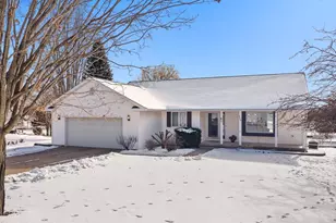 640 Mooreland Circle, Portage, WI 53901 - Photo 44