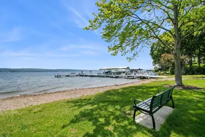 539 Highland Road, Williams Bay, WI 53191 - Photo 2
