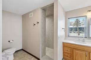 831 Island Ct, Baraboo, WI 53913 - Photo 30