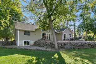 831 Island Ct, Baraboo, WI 53913 - Photo 72