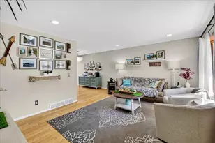 4706 Starker Ave, Madison, WI 53716 - Photo 2