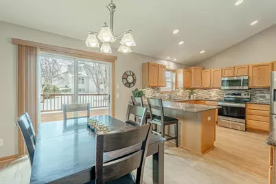 3281 Edmonton Drive, Sun Prairie, WI 53590 - Photo 10