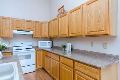 708 S 2nd Street, Mount Horeb, WI 53572 - Photo 6