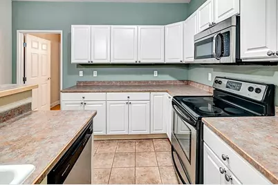 955 Liberty Boulevard #103, Sun Prairie, WI 53590 - Photo 8