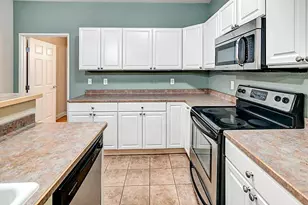 955 Liberty Blvd, Sun Prairie, WI 53590 - Photo 8