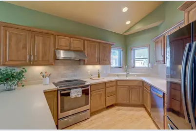 1030 Rooster Run, Middleton, WI 53562 - Photo 6