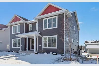 432 Crusader Point, Waunakee, WI 53597 - Photo 2