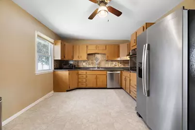 1993 Meadow Drive, Beloit, WI 53511 - Photo 12