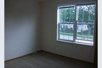 612-614 N Main Street, Fall River, WI 53932 - Photo 10