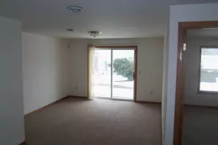 612-614 N Main St, Fall River, WI 53932 - Photo 8