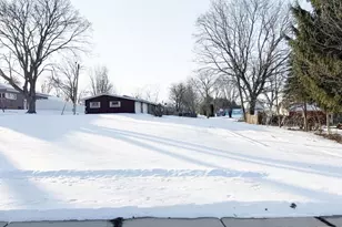 425 S Judgement St, Shullsburg, WI 53586 - Photo 10