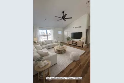 282 Santa Maria Drive, Arlington, WI 53991 - Photo 2