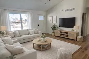 282 Santa Maria Dr, Arlington, WI 53991 - Photo 2