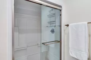 345 Kensington Dr, Madison, WI 53704 - Photo 42