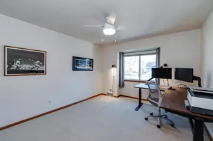 345 Kensington Dr, Madison, WI 53704 - Photo 44