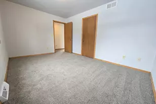 522 Metomen St, Ripon, WI 54971 - Photo 10