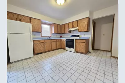 522 Metomen Street, Ripon, WI 54971 - Photo 4