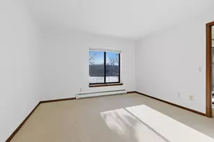 325 S Yellowstone Dr, Madison, WI 53705 - Photo 26