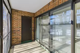 325 S Yellowstone Dr, Madison, WI 53705 - Photo 16