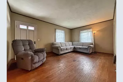 533 Bostwick Avenue, Janesville, WI 53545 - Photo 2