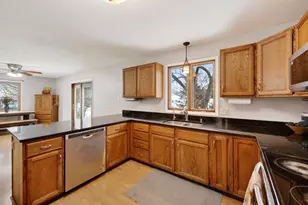 5201 Cook St, Mcfarland, WI 53558 - Photo 8