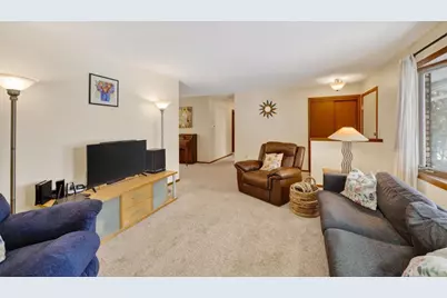 5201 Cook Street, Mcfarland, WI 53558 - Photo 4