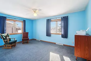 5501 Comanche Way, Madison, WI 53704 - Photo 20