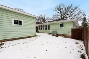605 Cedar St, Madison, WI 53715 - Photo 38