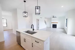 3805 N Woodbury Ln, Janesville, WI 53545 - Photo 6