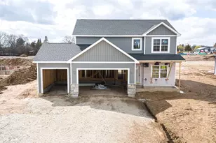 3805 Woodbury Ln, Janesville, WI 53545 - Photo 1