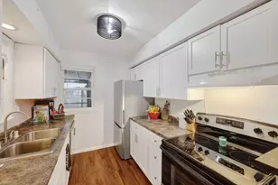 1650 Sunfield St, Madison, WI 53704 - Photo 10