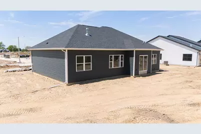 3740 N Woodbury Lane, Janesville, WI 53545 - Photo 6