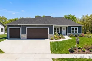 3740 N Woodbury Ln, Janesville, WI 53545 - Photo 1